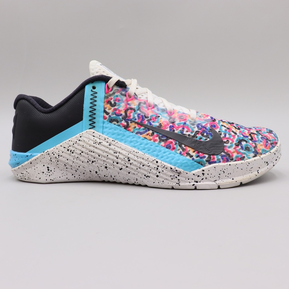 Nike Womens Metcon 6 Size 9 US Multicolor Gym Athletic Training Shoes AT3160-104